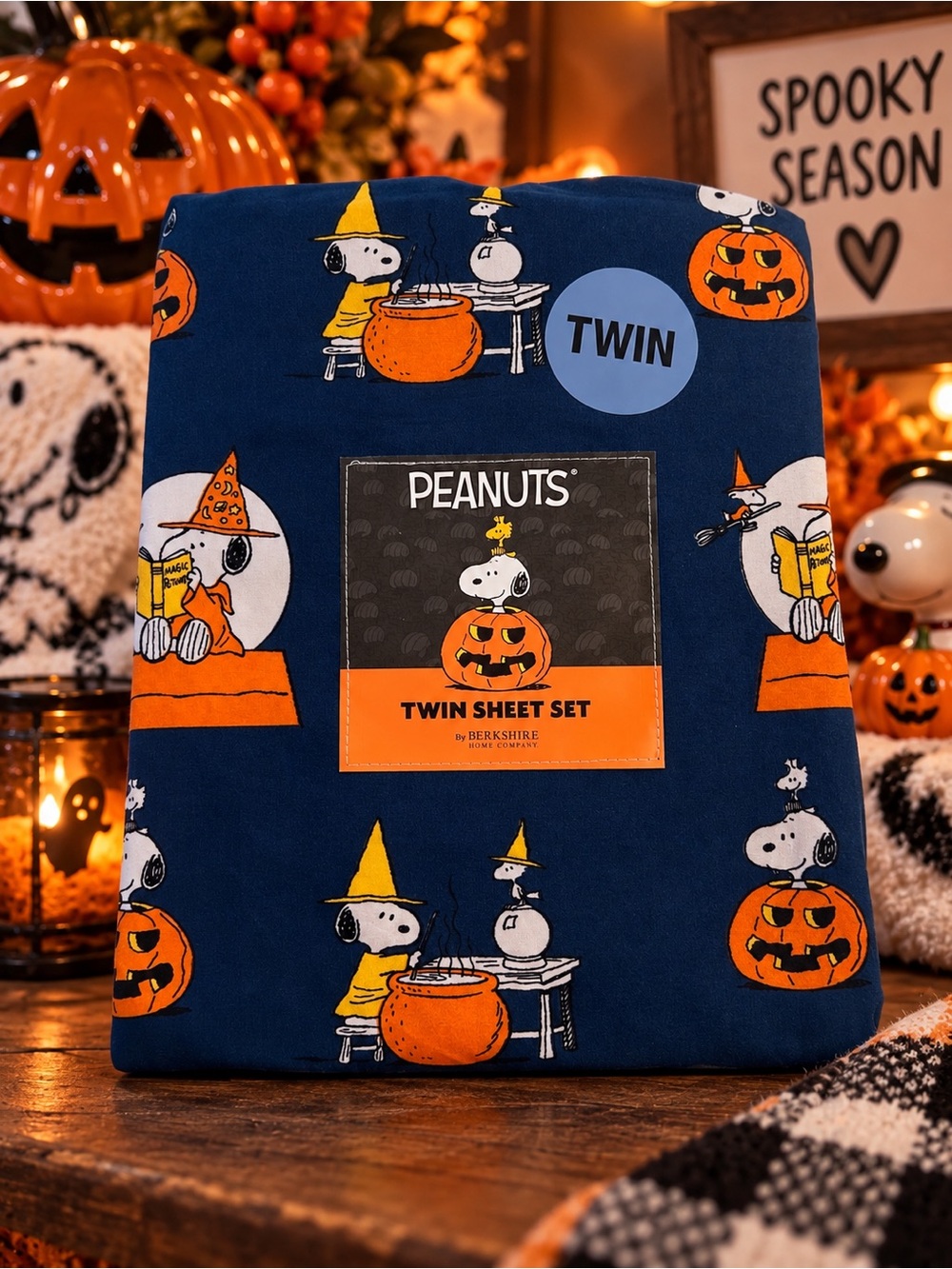 Peanuts Halloween Snoopy Twin Sheet Set - Navy & Orange